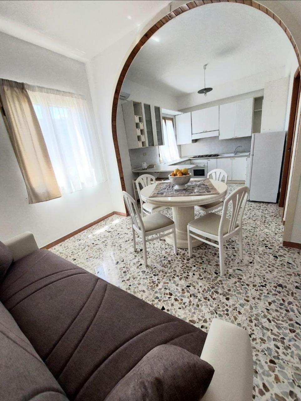 ジャルディーニ・ナクソスA Casa Dei Nonniアパートメント エクステリア 写真